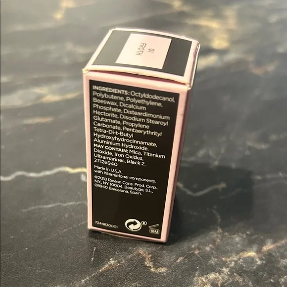 Firm Thickstick Foundation - Froth - Picture 4 of 4